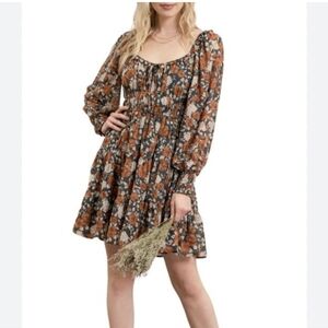 NWT By The River Floral Dress